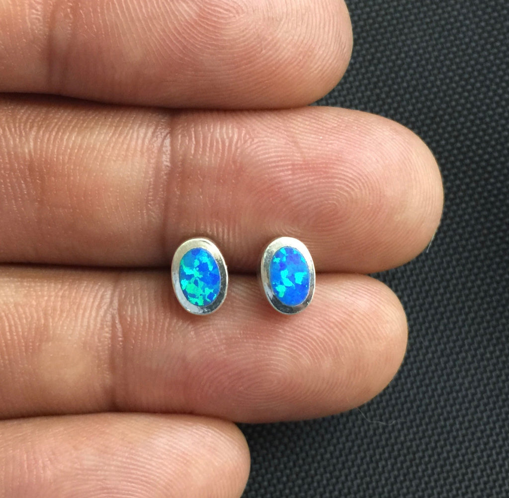 NEW 925 Sterling Silver Opal Small Oval Stud Earrings Studs